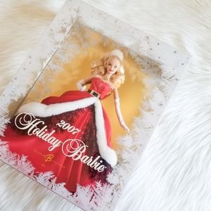 2007 Holiday Barbie